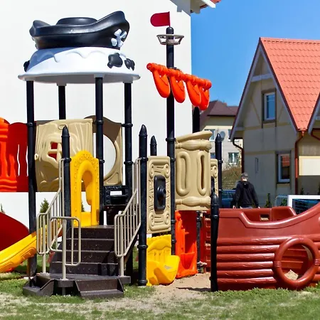 Sloneczna Kajuta - Apartmenty/Domki Debki Exterior photo