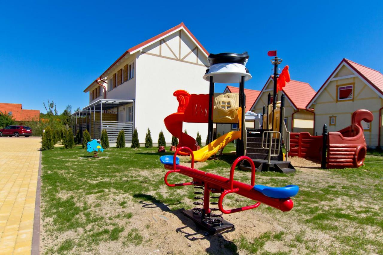 Sloneczna Kajuta - Apartmenty/domki *