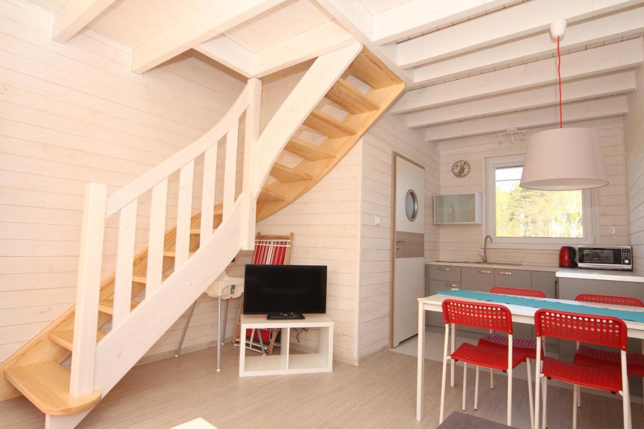 Sloneczna Kajuta - Apartmenty/domki Debki